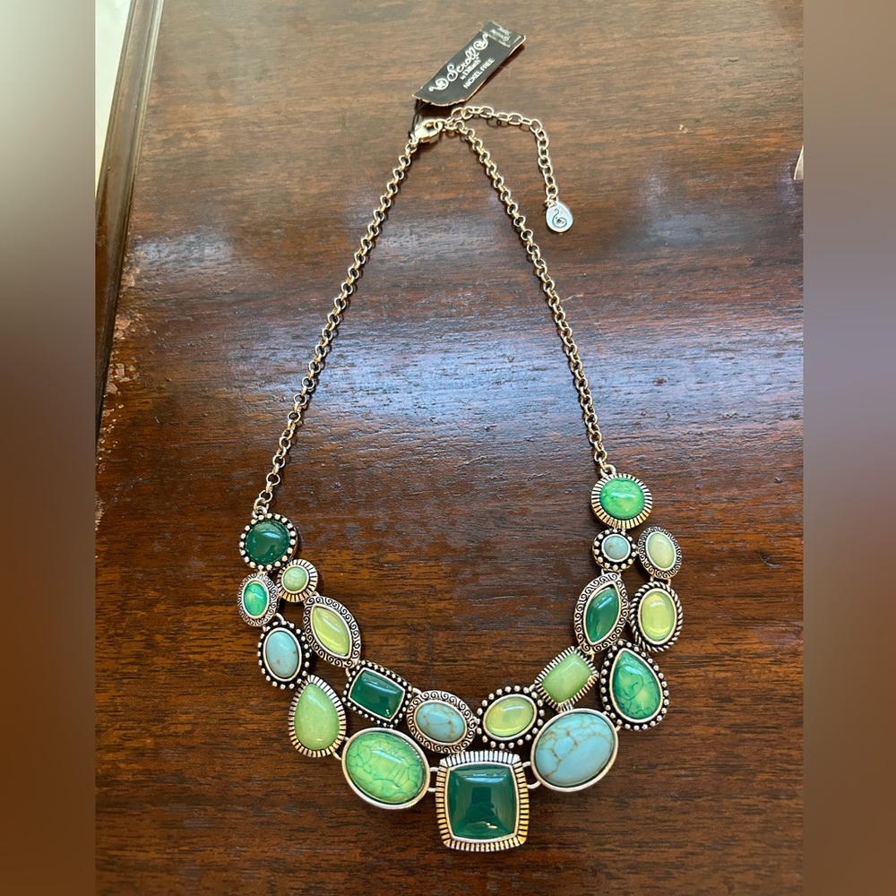 Scroll by Dillard’s Green Blue & Gold Statement Necklace NWT